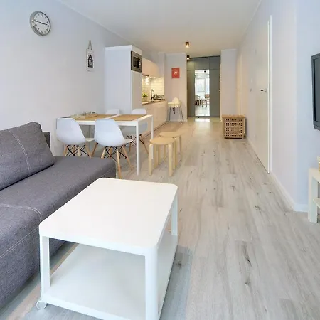 Apart-invest Oslo 3*