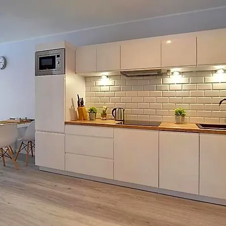 Aparthotel Apart-invest Oslo 3*