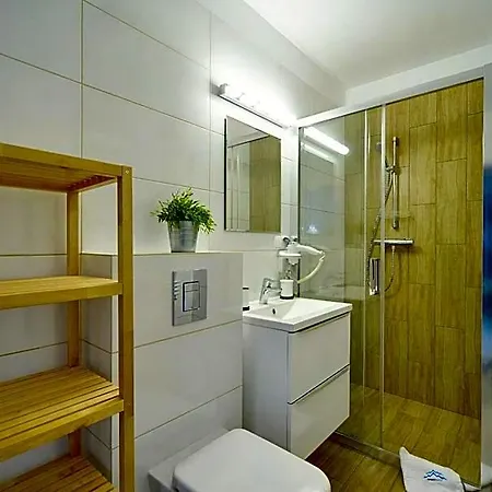 Apart-invest Oslo Aparthotel 3*